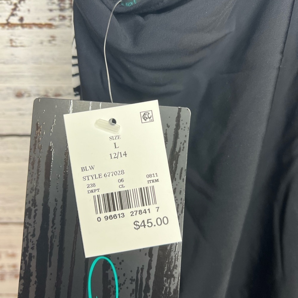 Aqua Green NWT Large swimsuit black and white - Picture 10 of 12